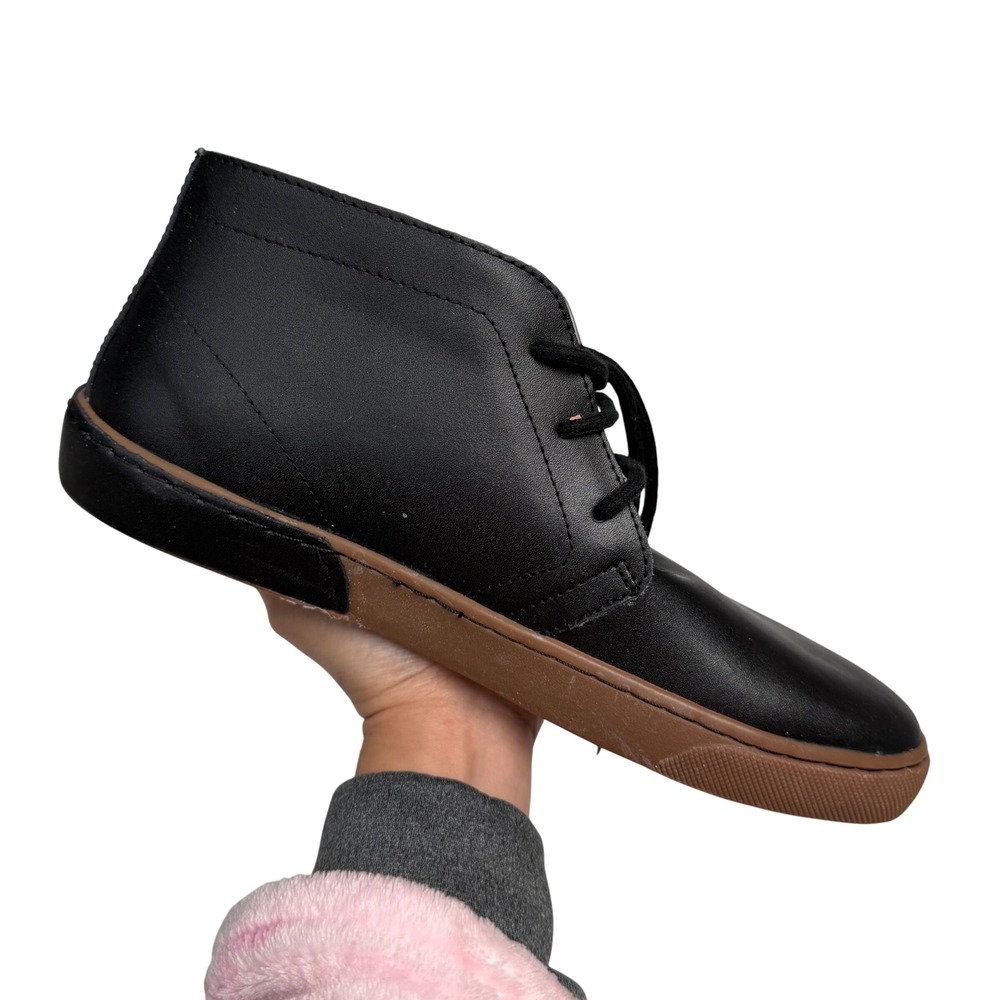 Steve Madden Upton Mens Black Leather Chukka Boots Gum Sole Mid Top Sneakers 8.5